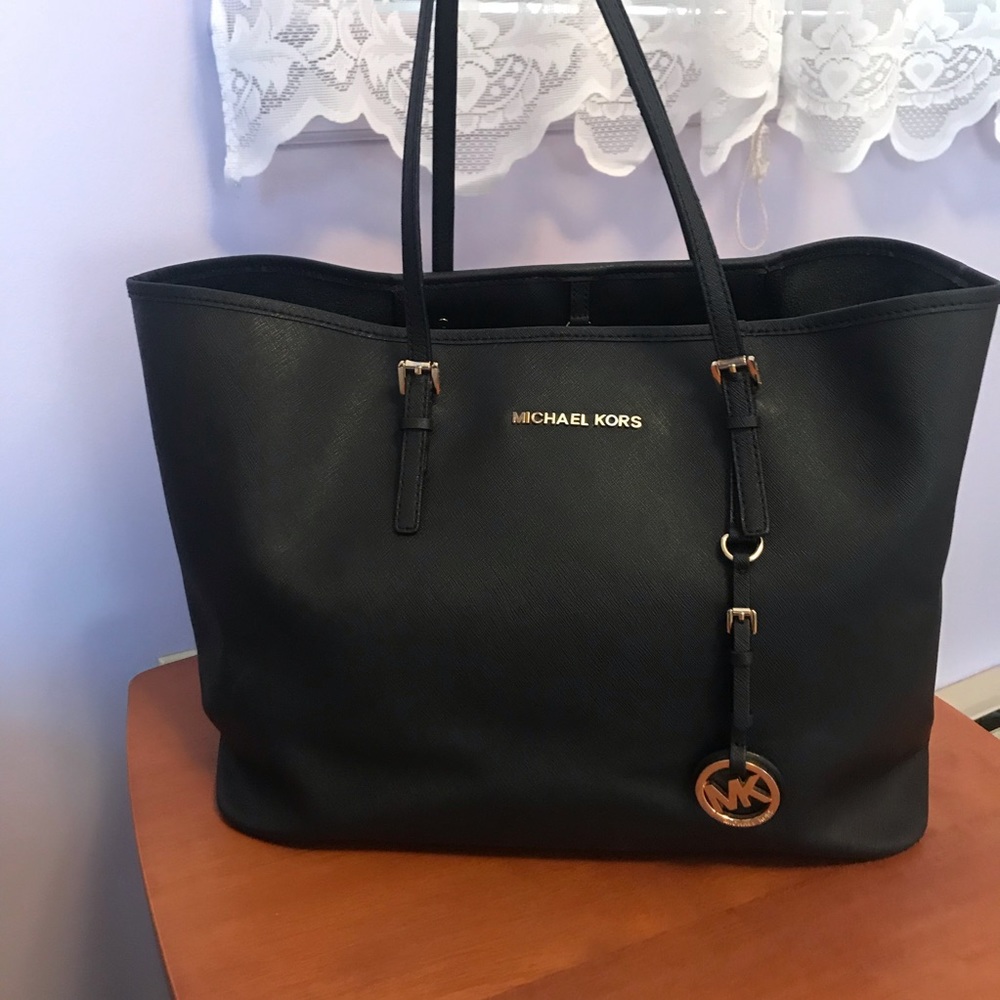 Michael Kors Tote